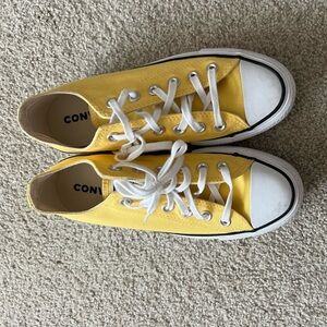 Yellow converse